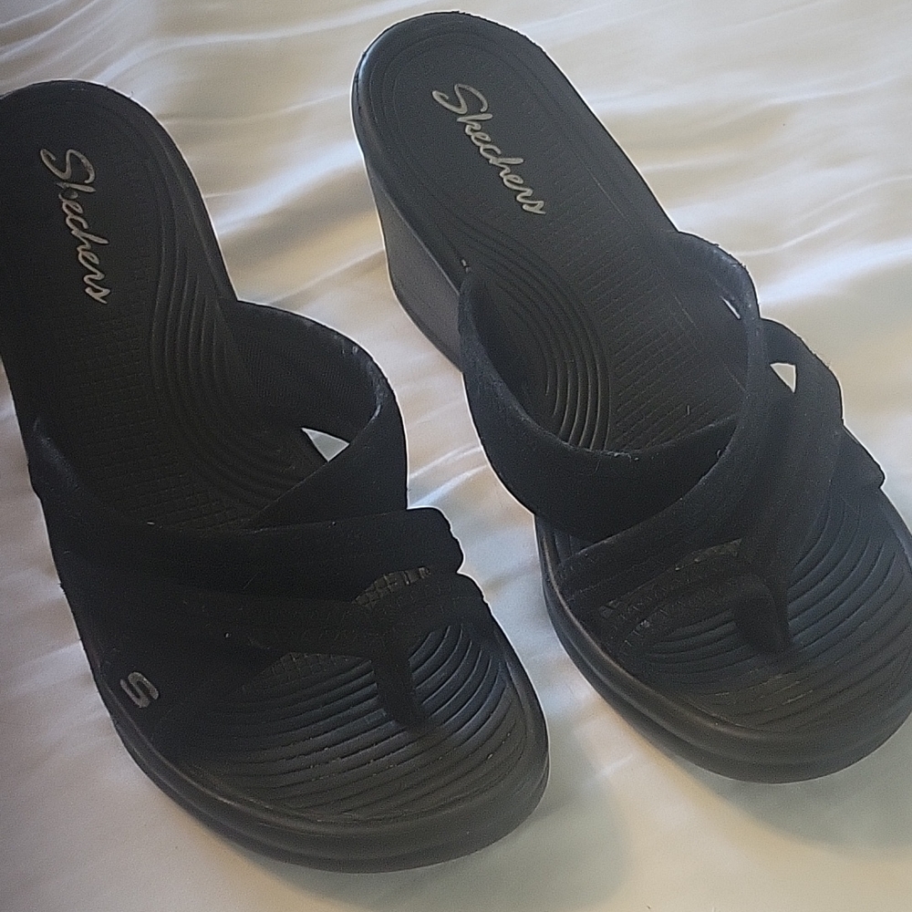 Skechers Women's Black Wedge Sandals